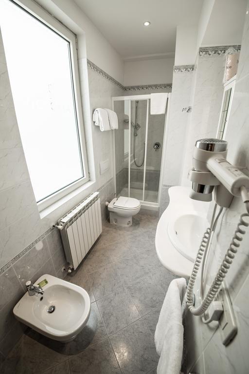 Residence Victoria Трієст Номер фото